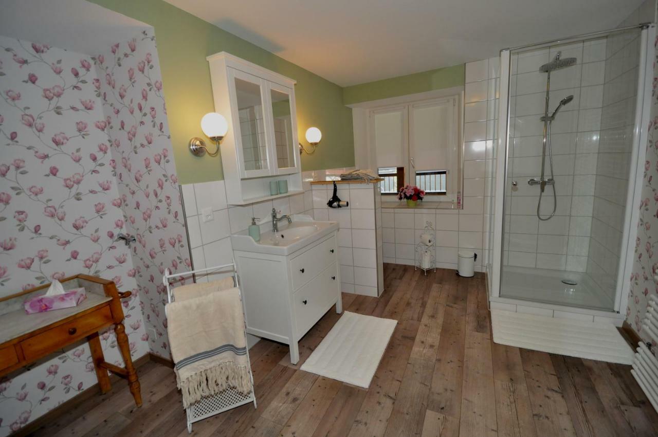 B&B Zum Rossli Zunzgen 外观 照片
