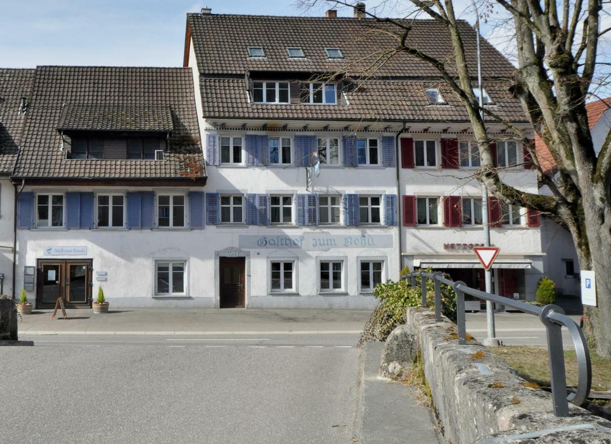 B&B Zum Rossli Zunzgen 外观 照片